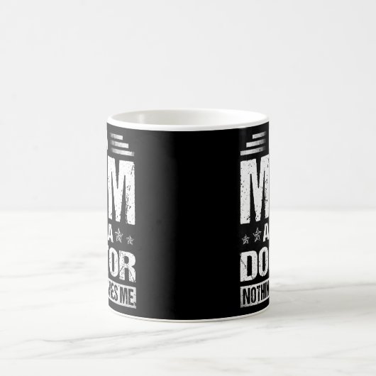 Jongens grappig dat ik een moeder en een dokter gr koffiemok (Center)