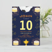 Jongens Moderne Blauwe Sport Kids Verjaardag uitno Kaart (Staand voorkant)