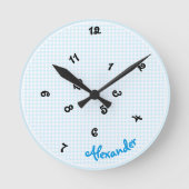 Jongens Naam Grappige Jumbled Hours Schattige kind Ronde Klok (Voorkant)