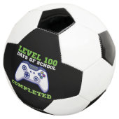 Jongens Niveau 100 Dagen School Voltooid Voetbal (Drie kwart)