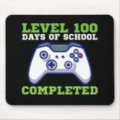 Jongens niveau 100 dagen van de school voltooid muismat (Voorkant)