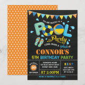 Jongens Pool Party Verjaardag schoolbord uitnodigi Kaart (Voorkant / Achterkant)