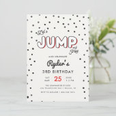 Jongens Rood en Zwart Jump & Bounce Party Uitnodig Kaart (Staand voorkant)