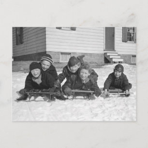 Jongens sleeën, 1936 briefkaart