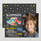Jongens Sleepover Foto Gaming Pizza Verjaardag Kaart (Voorkant / Achterkant)