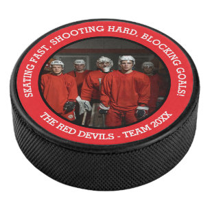Jongens team foto en slogan rood zwart wit hockey puck