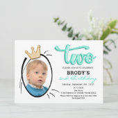 Jongens Tweede Verjaardag Partij Minimalistische P Kaart (Staand voorkant)