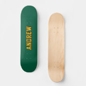 Jongens Varsity Groene Skateboard Gepersonaliseerd (Voorkant)