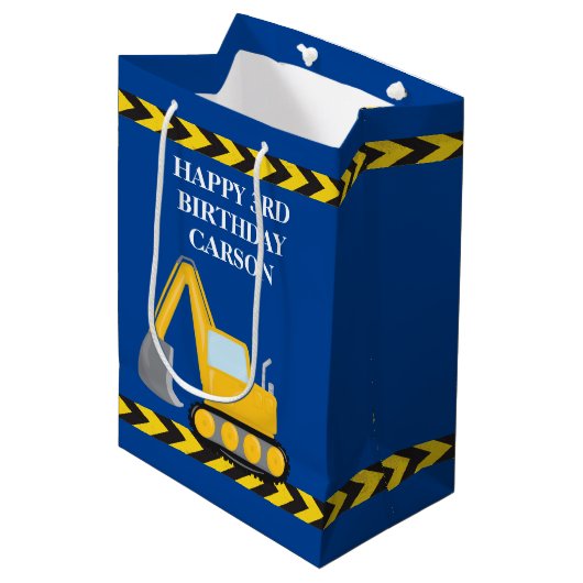 Jongens Verjaardag Blauw Bouw Voertuig Custom Medium Cadeauzakje (Voorkant Gekanteld)