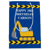 Jongens Verjaardag Blauw Bouw Voertuig Custom Medium Cadeauzakje (Voorkant)