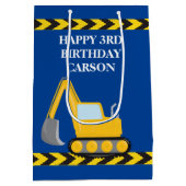 Jongens Verjaardag Blauw Bouw Voertuig Custom Medium Cadeauzakje (Achterkant)