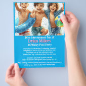 Jongens Verjaardag Pool Party Uitnodiging Flyer (Hand)