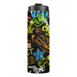 Jongensgraffiti: met de hand getekende koelte thermosbeker