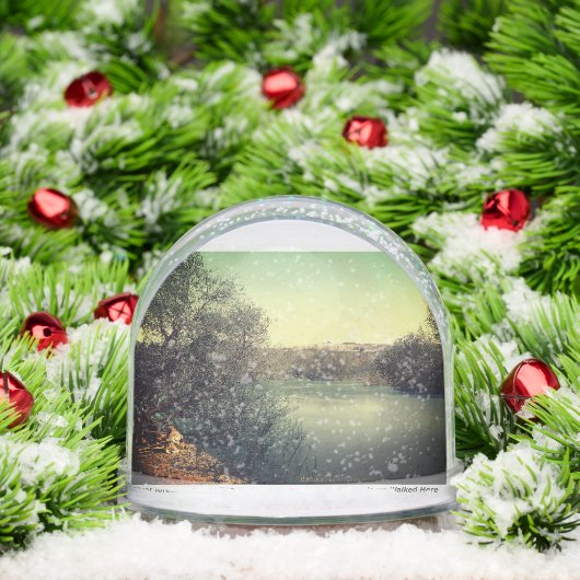 Jordaan waar Jezus werd gedoopt: Heilige plaats Sneeuwbol (Kerstmis)