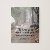 Joshua 1:9 De Heer jouw God is met jou.. Legpuzzel (Verticaal)