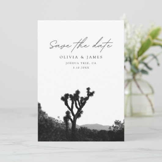 Joshua Tree Bruiloft Save the Date Zwart & Wit Kaart (Staand voorkant)