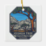 Joshua Tree National Park Retro Emblem Keramisch Ornament<br><div class="desc">Vectorillustraties van Joshua Tree. Het park wordt genoemd voor de verdraaide,  gekruiste Joshua-bomen in de regio,  het park loopt dwars door de Colorado-cactus-woestijn en de Mojave woestijn.</div>