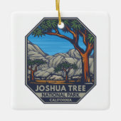 Joshua Tree National Park Retro Emblem Keramisch Ornament (Voorkant)