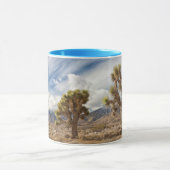 Joshua Trees in woestijn Mok (Midden)