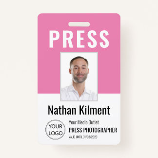 Journalist Pass Foto Naam Logo ID Roze Badge