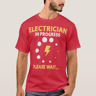 Journeyman met leerling-elektronica t-shirt
