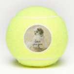 Jouw foto & tekst gepersonaliseerd tennisballen<br><div class="desc">Voeg je favoriete foto toe aan deze tennisbal... het is zo makkelijk! Je kunt ook de tekst personaliseren! Tekststijl, -grootte en -kleur kunnen worden gewijzigd met behulp van het bewerkingsmenu. Maakt een prachtig cadeau voor vrijwel elke gelegenheid!</div>