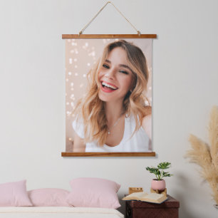 Jouw gezicht op een verjaardags gepersonaliseerde hangend wandkleed