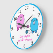 Jouw naam, ambachtruimte, met leuke, pluizige grote klok (Hoek)