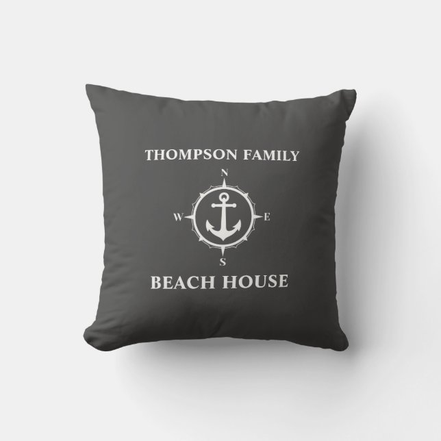 Jouw naam Beach House Compass Anchor Grey Kussen (Voorkant)