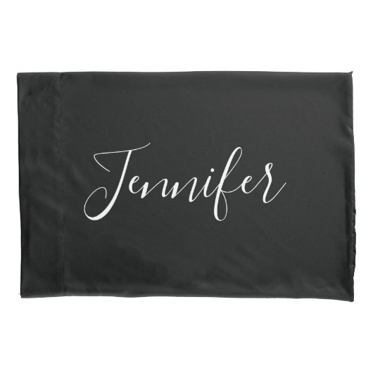 Jouw naam | Elegant wit script op zwart Kussensloop (Voorkant)