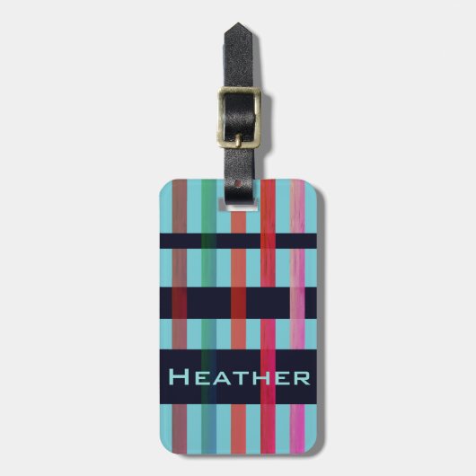 Jouw naam & Kleurrijke Weaving Stripes op Soft Blu Bagagelabel (Voorkant verticaal)