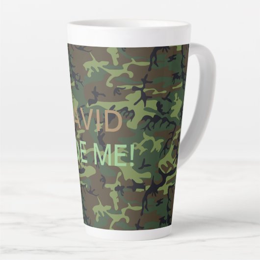 Jouw naam Military Green Camouflage Verberg me cit Latte Mok (Rechterhoek)