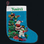 Jouw naam Personaliseert Fun Santa Snowman Blue Gr Kleine Kerstsok<br><div class="desc">Jouw naam personaliseert Fun Santa Snowman Red Green Large kerststop</div>