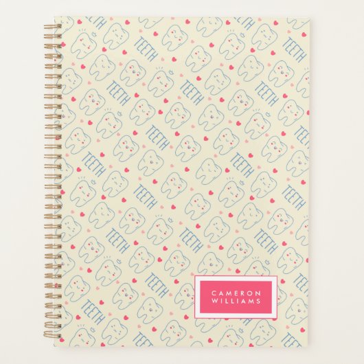 Jouw naam toevoegen | Pastel Happy Teeth Pattern Planner (Voorkant)