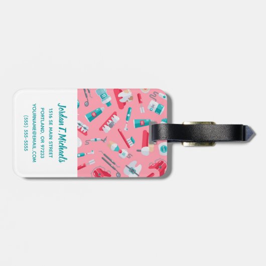 Jouw naam toevoegen | Roze tandheelkundig patroon Bagagelabel (Achterkant horizontaal)