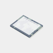 Jouw naam toevoegen | Wereldkaart blauwe linen Post-it® Notes (Schuin)