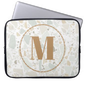Jouw naam van het moderne Patroonmonogram Terrazzo Laptop Sleeve (Voorkant)