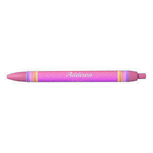 Jouw namen over roze en goudachtergrond zwarte inkt pen