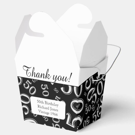 Jouw tekst 50th Birthday Number Pattern Black/Whit Bedankdoosjes (Geopend)