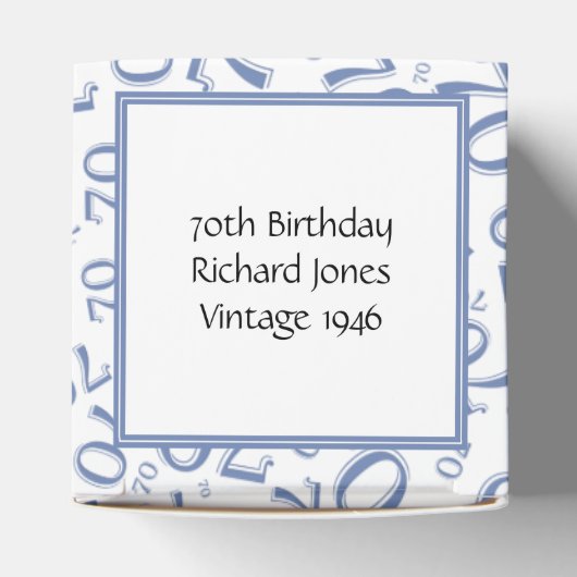 Jouw tekst 70e verjaardag nummer Patroon blauw/wit Bedankdoosjes (Bovenkant)