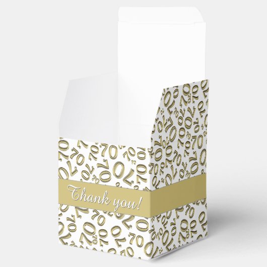 Jouw tekst 70e verjaardag nummer Patroon Goud/Wit Bedankdoosjes (Geopend)