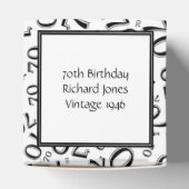 Jouw tekst 70e verjaardag nummer Patroon zwart/wit Bedankdoosjes (Bovenkant)