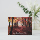 Jouw tekst Crimson Red Autumn laat bospad Briefkaart (Staand voorkant)