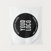 Jouw tekst en geüploade Logo | Bewerkbaar zwart-wi Wandkleed (Voorkant)
