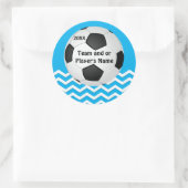 Jouw tekst en Team Kleuren Chevron Voetbal Sticker (Tas)