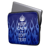 Jouw tekst op "Keep Calm on Blue Racing Flames" Laptop Sleeve (Voorkant Links)