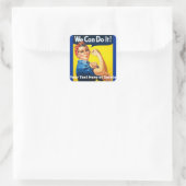 Jouw tekst  Rosie de Riveter Woman Power Vierkante Sticker (Tas)