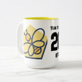 JOWM 2023 TWEEKLEURIGE KOFFIEMOK (Voorkant links)