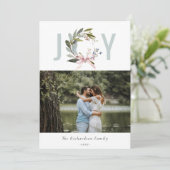 Joy Blush Blauw Groene Winter Kerst Krans Foto Feestdagenkaart (Staand voorkant)
