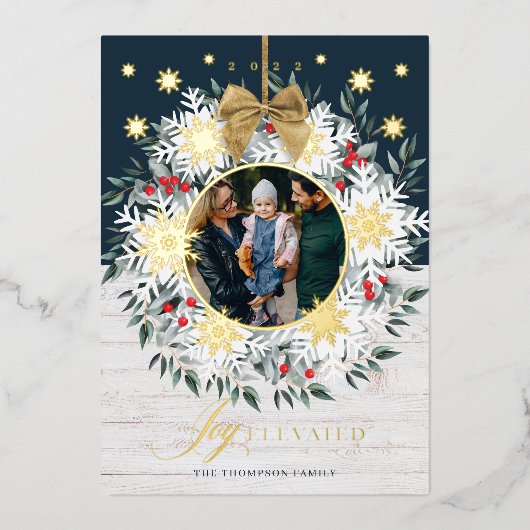 Joy Eleved Photo Snowflake Wreath White Shiplap Folie Feestdagenkaart (Voorkant)